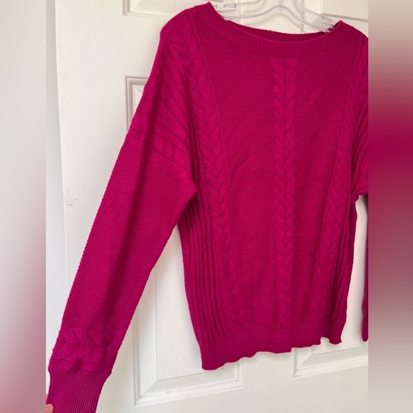 Cyrus Fuchsia Cable Knit Crewneck Sweater S - Picture 3 of 10